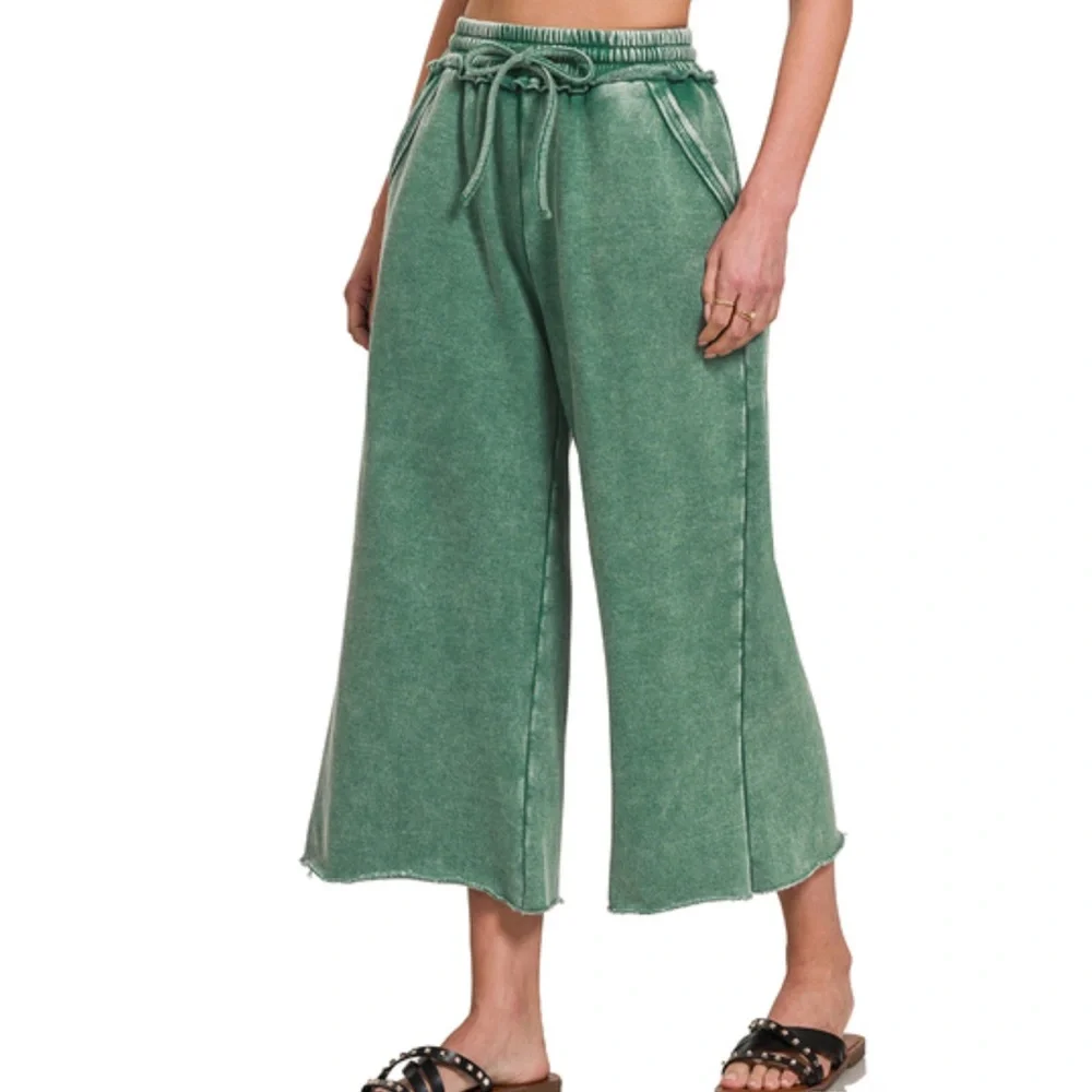 109. LAST 1! Comfy soft crop acid washed ankle green sweatpants CLEARANCE - Picture 1 of 7